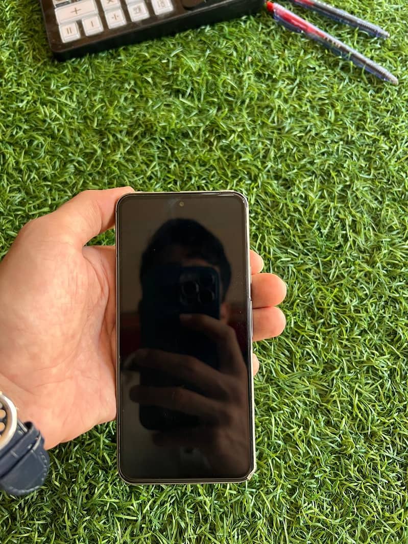 Google Pixel 8 3