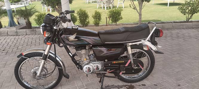 Honda 125 22/23 model
