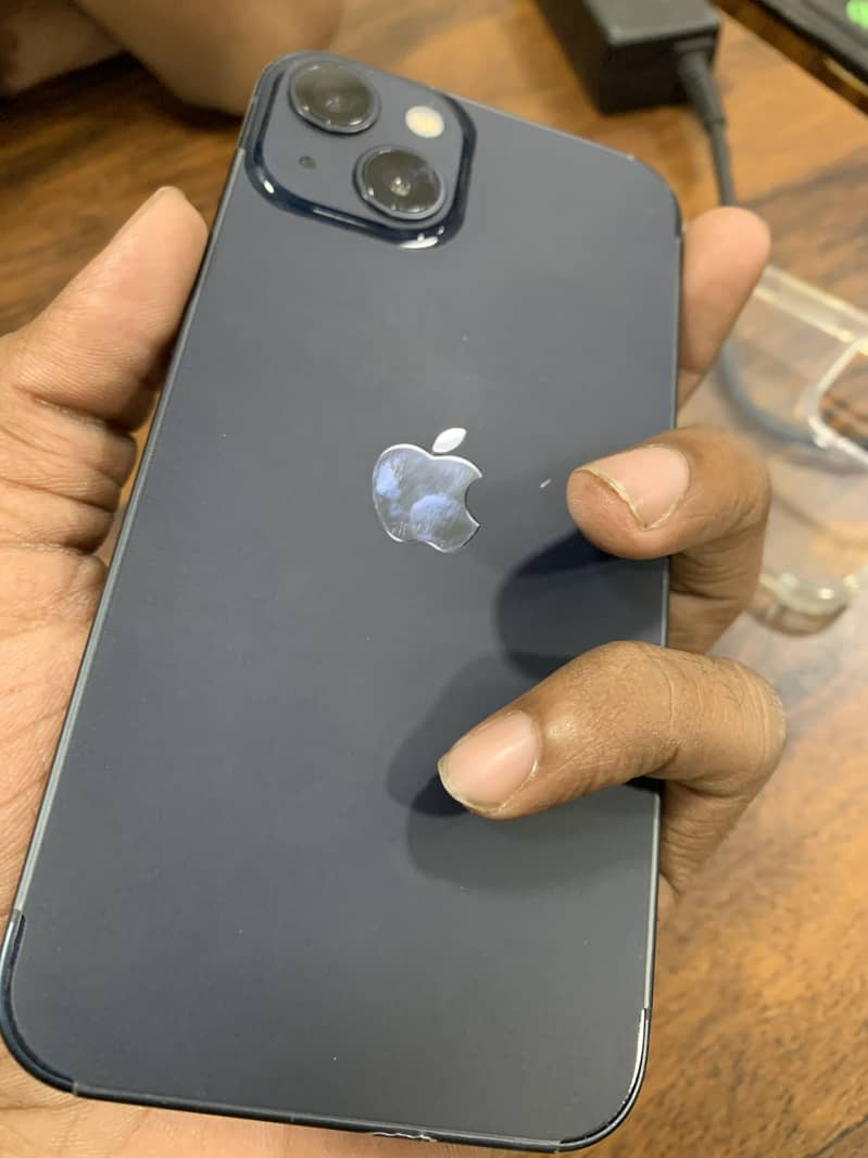 Apple iPhone 13 1