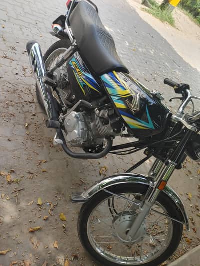 CG 125 (3100 KM Driven)