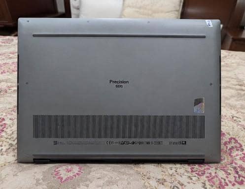 Dell Precision 5570 3