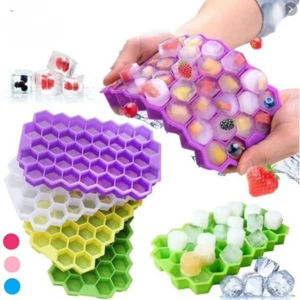 Ice Tray Easy Push Pop Out Square Silicon Ice Cubes Tray Honeycomb Shape Silicone Ice Cube Molds with Lid Flexible Tray for Refrigerator And Freezer