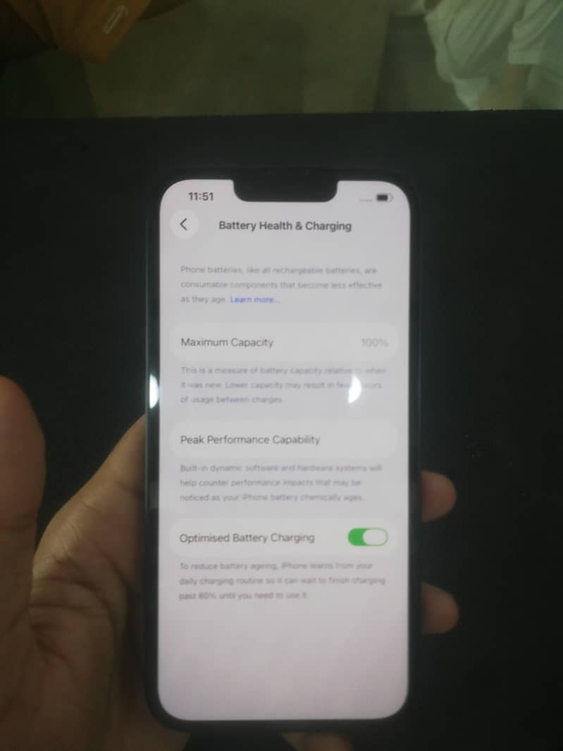 Apple iPhone 13 0