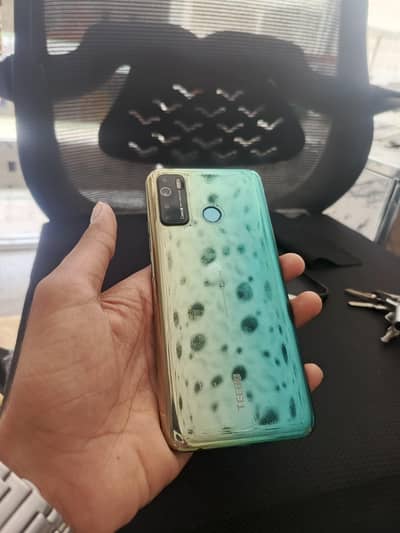 Tecno Camon 15 4/64GB PTA Approved | 9/10 Condition
