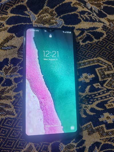 Samsung Mobile A10 2gb 32gb