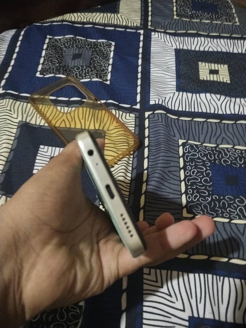 Tecno Spark 20C 5