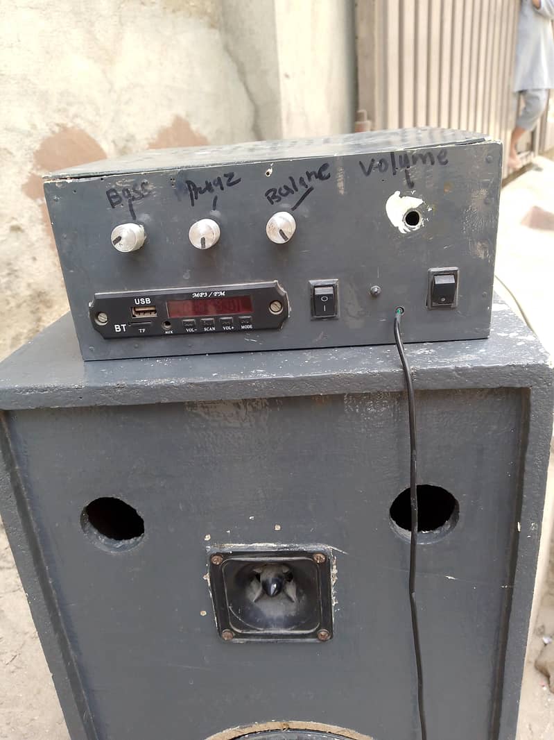 Bluetooth speaker with amplifier 2