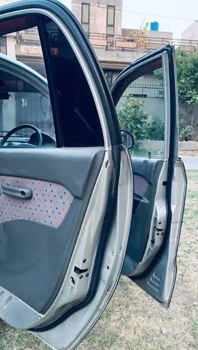 Hyundai Santro 2004 - 2011 Door or Window's Glass