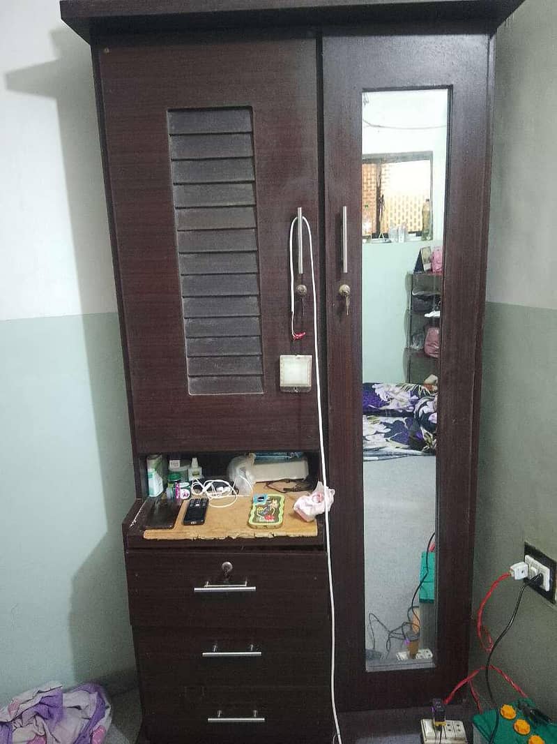 Dressing Table 12