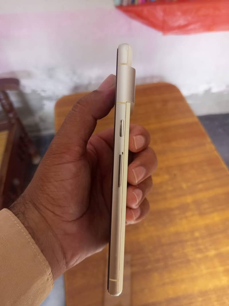 Google Pixel 7 2