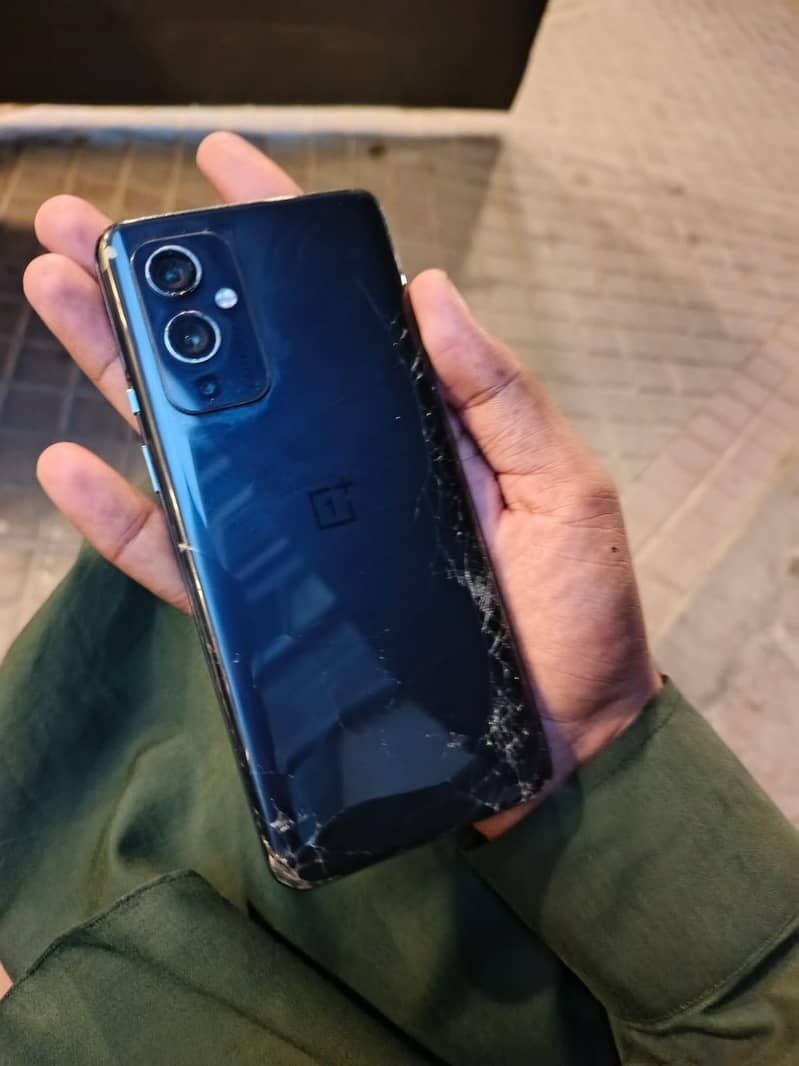 One Plus 9 5