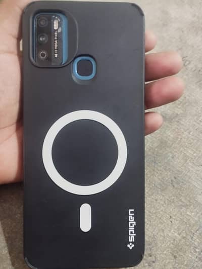 Infinix hot 9. . | 4/64 urgent sell | box available