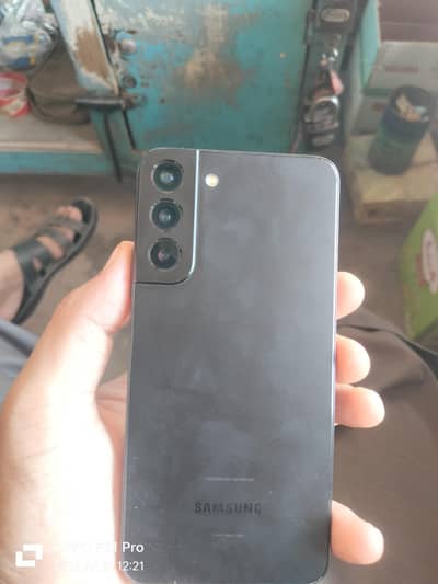Samsung Mobile S22 Plus