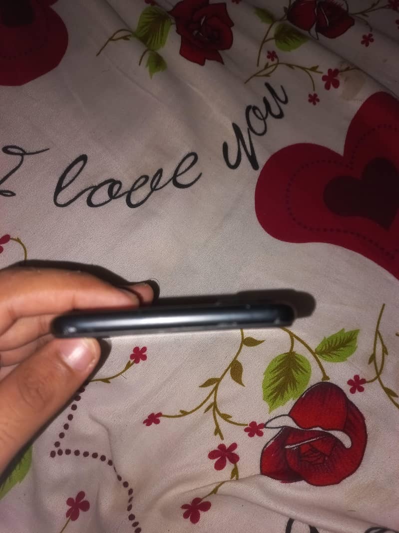 Apple iPhone 7 Plus 1
