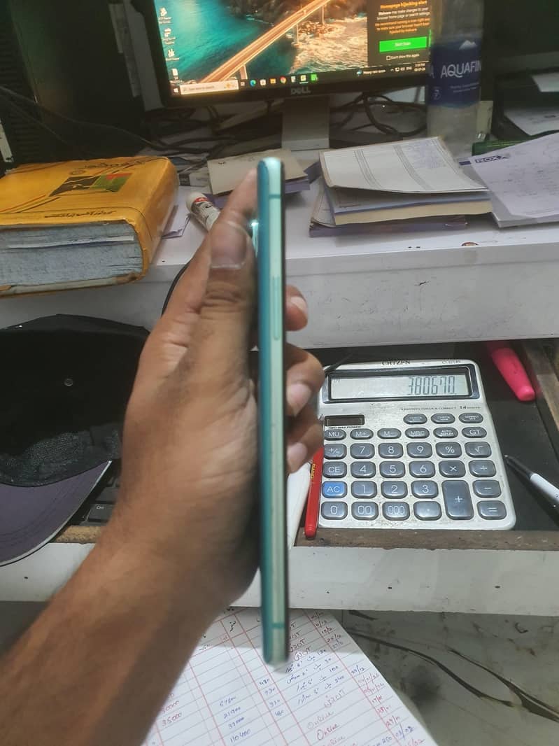 One Plus 8T 0