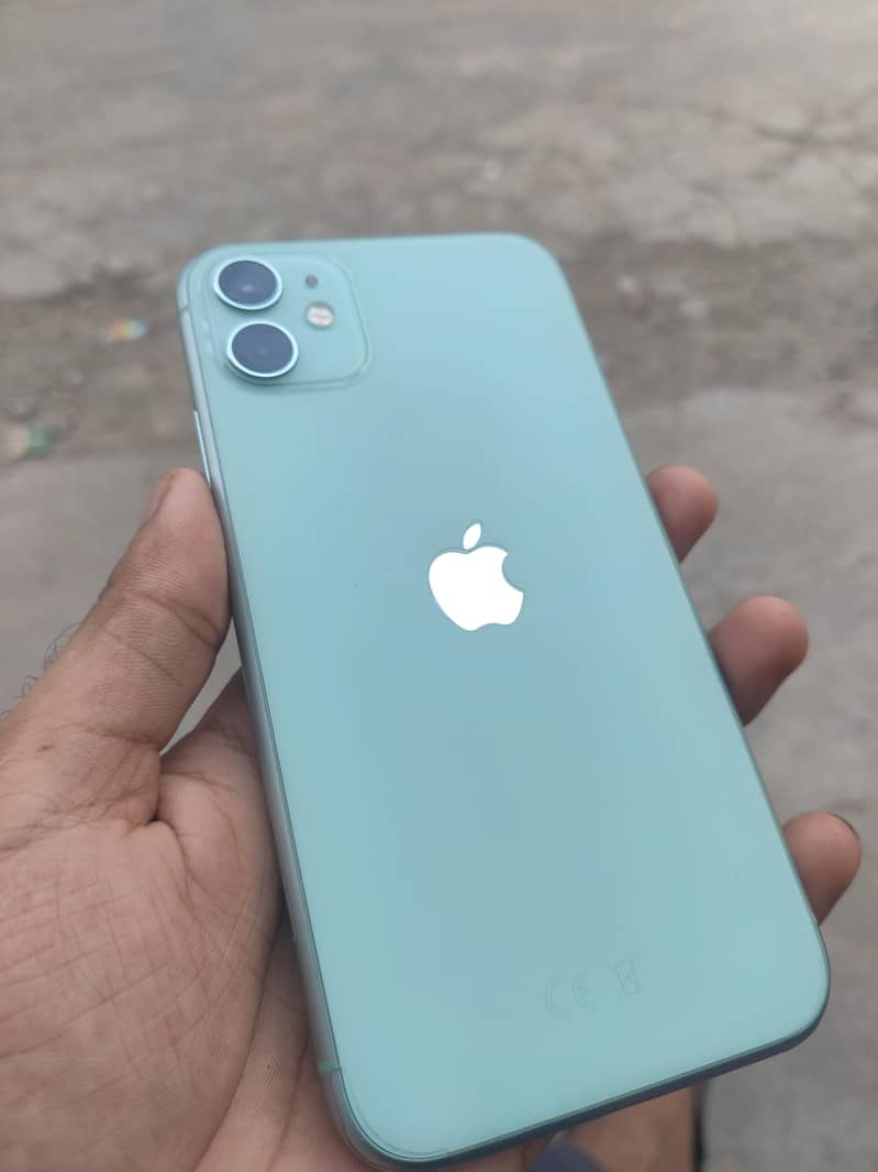 Apple iPhone 11 2