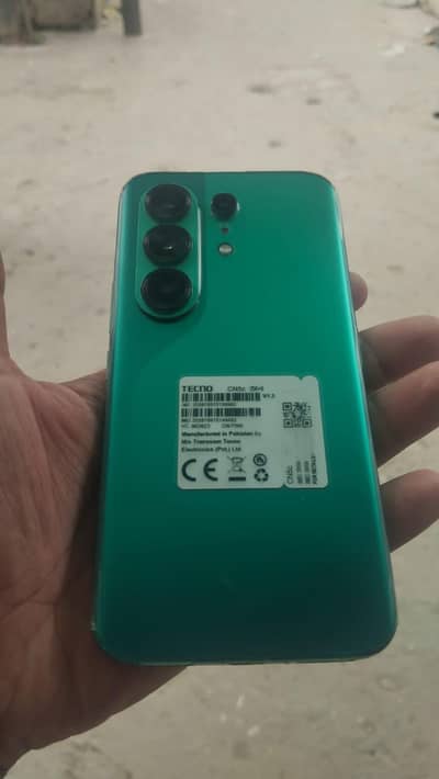 Tecno camon 50 pro 10 by 10 .