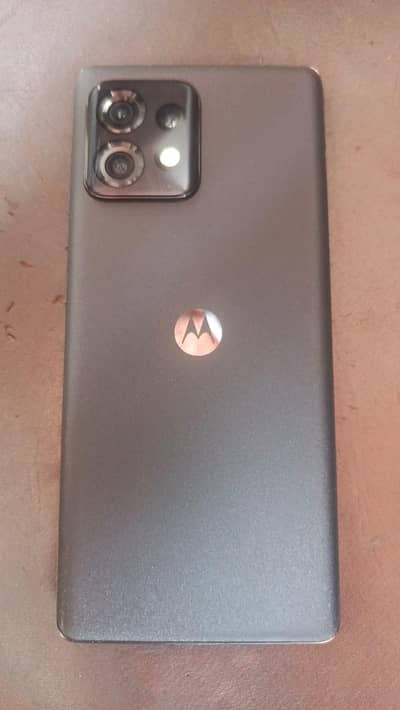 Motorola Edge