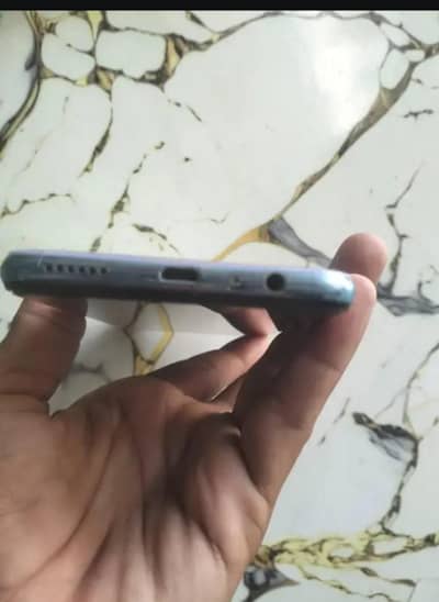 Vivo S1  no often not fair family use dabba charger condition  10 8 mo
