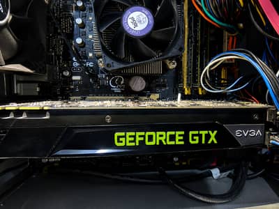 Selling my GTX 680 256-Bit DDR5