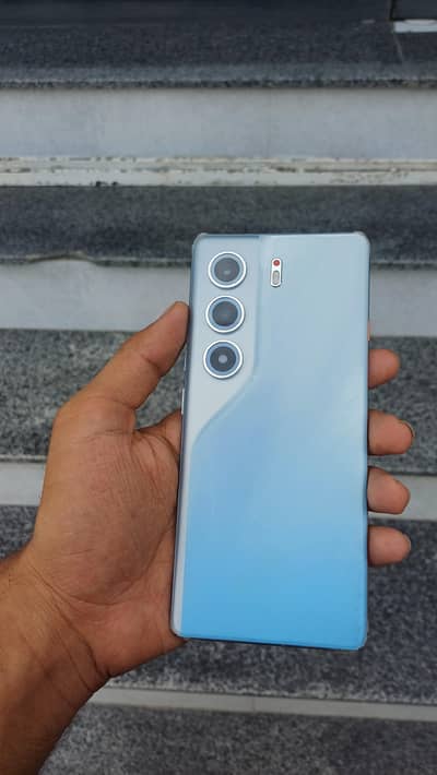 Tecno CAMON 40 Pro 16/256