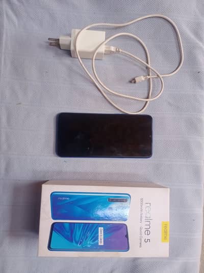 Realme 5  4/64 complete box not open