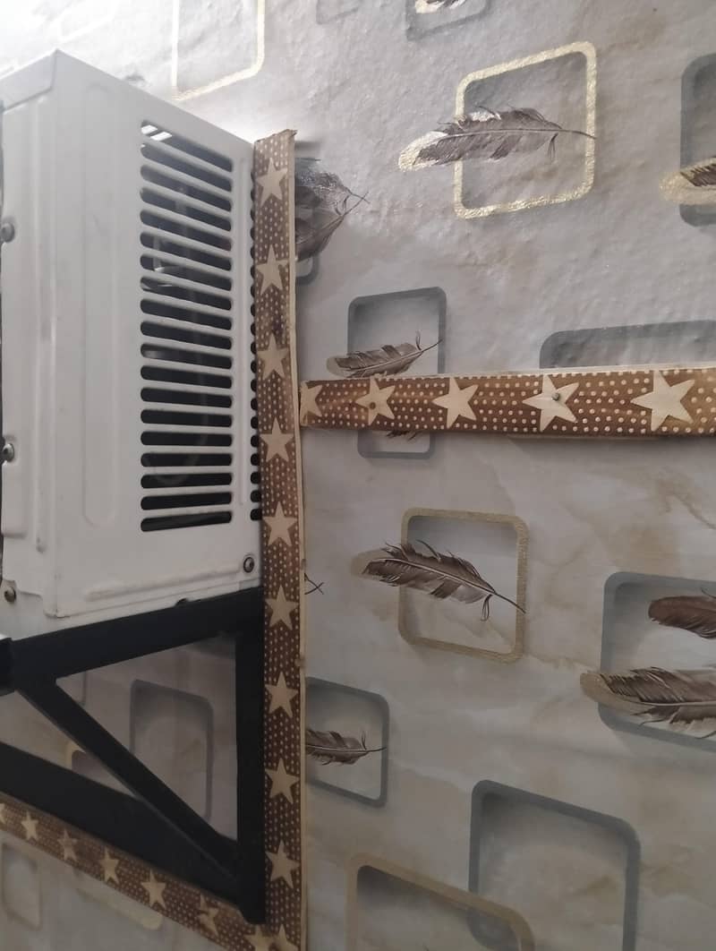 Window Ac. 2