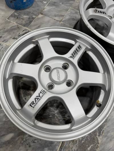 Rays te37 15ich 6.5jj