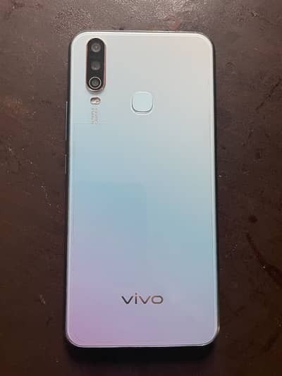 Vivo Y17