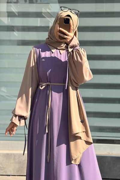 "Women's Collar Abaya with Belt