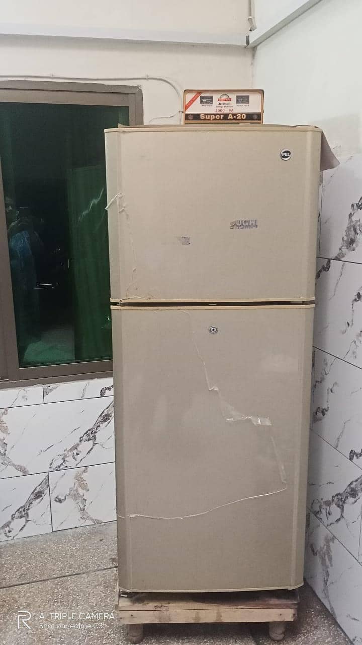 PELL REFRIGERATOR 0