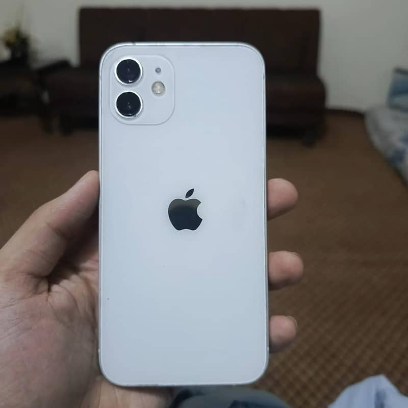 Apple iPhone 12 2