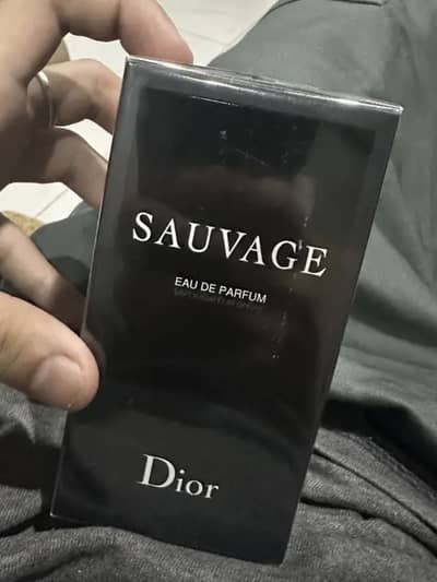 Dior Sauvage Eau de Parfum 100ml *ORGINAL SEALED*