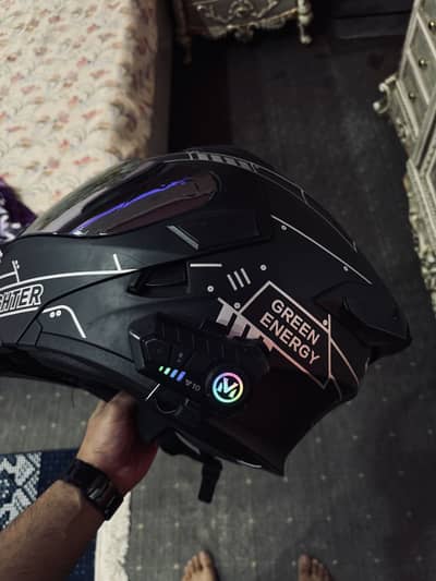 JIKAI HELMET WITH WATER PROOF BLUETOOTH DEVICE