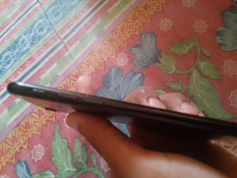 Apple iPhone 7 1