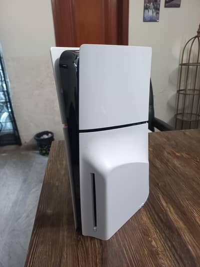 Sony PlayStation 5 Slim – Disc Edition (UK Variant)