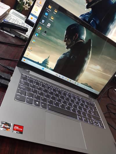 Lenovo Thinkbook 14 Gen 3 Ryzen 7 AMD Graphics 2 GB