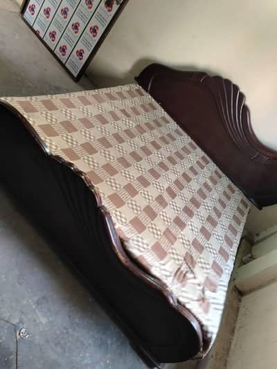 bed and side table and dreesing table