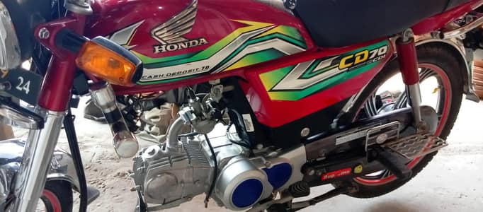 Honda CD 70 total genuine 23 model o3457733447