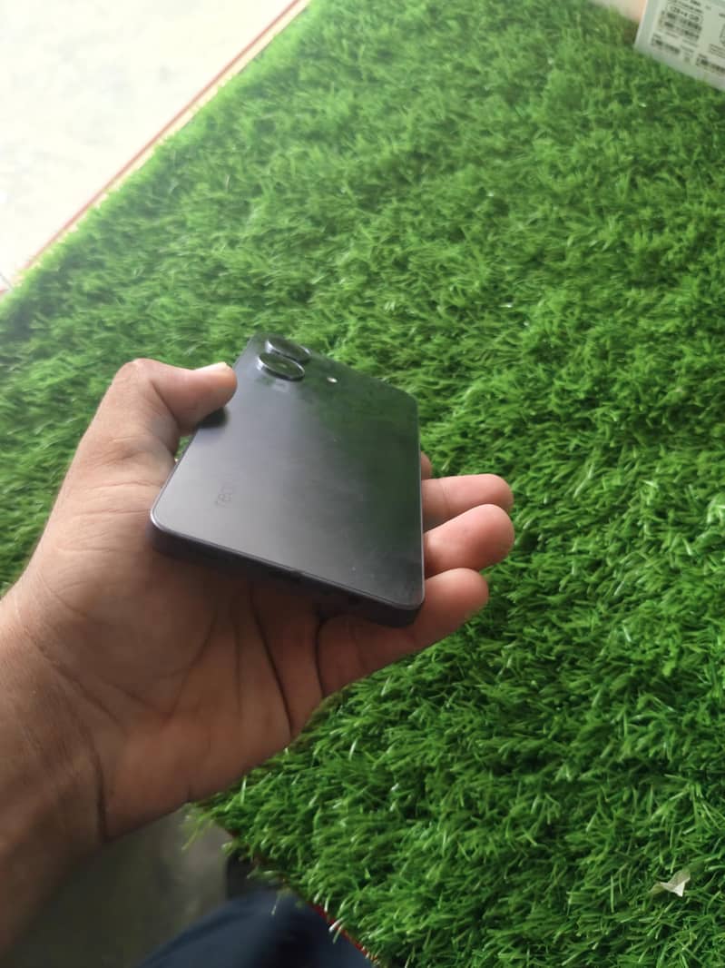 Realme Note 60 1