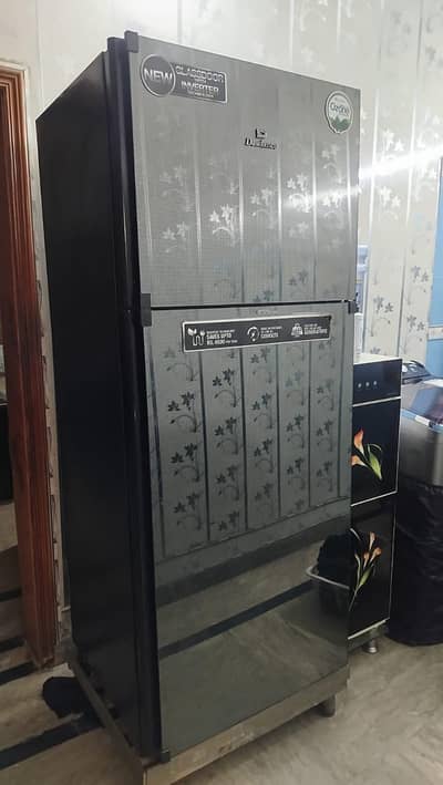 Dawlancs inverter Glass Door refrigerator