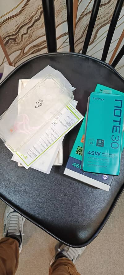 Infinix Note 30 16/256  03354365256