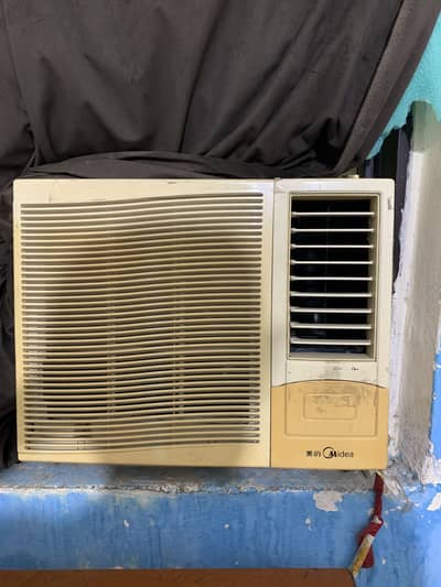 Window Ac 0.75 ton Working Condition 10/10