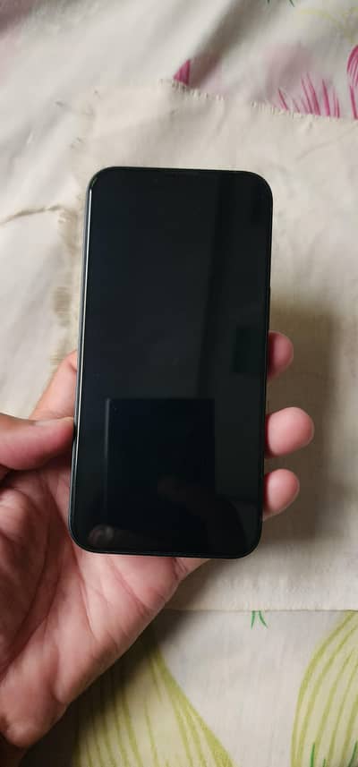 iPhone 13 128GB (JV / Non-PTA) 10/10 Condition