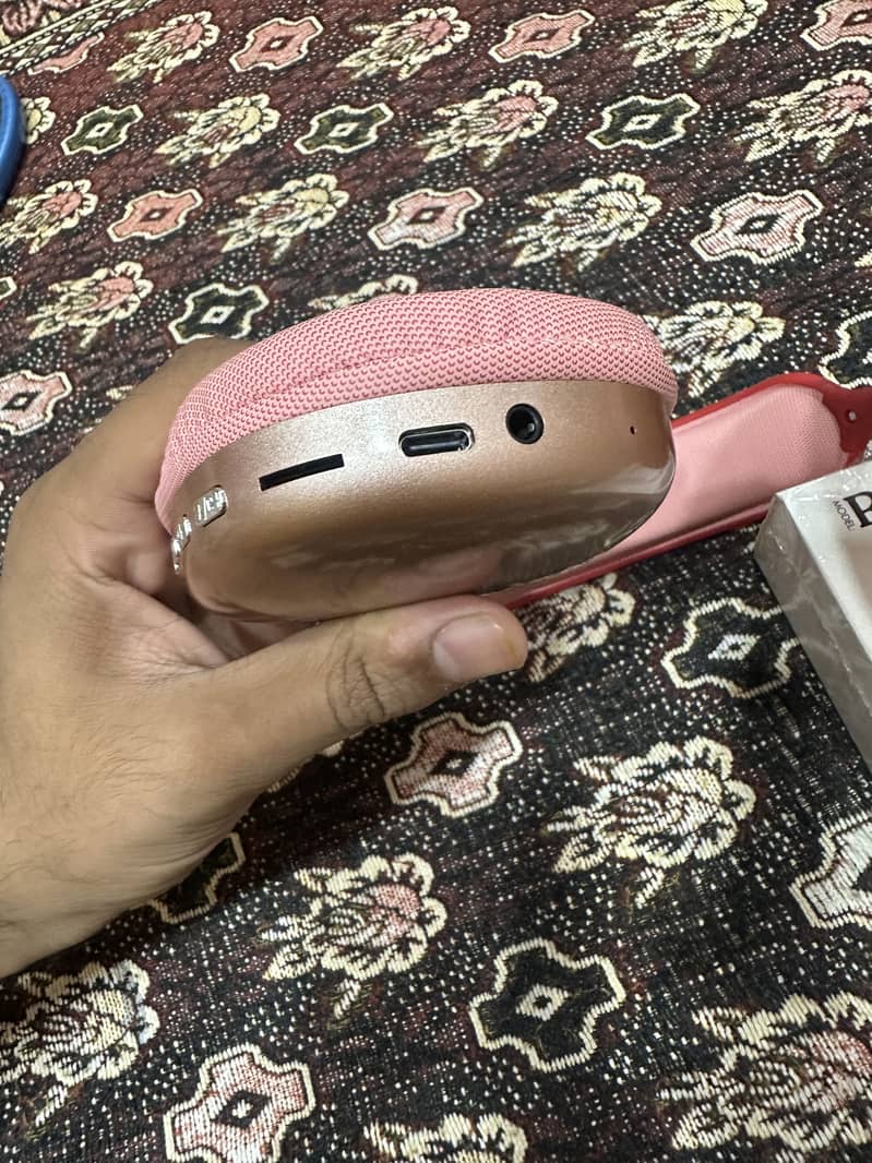 Headphone 5
