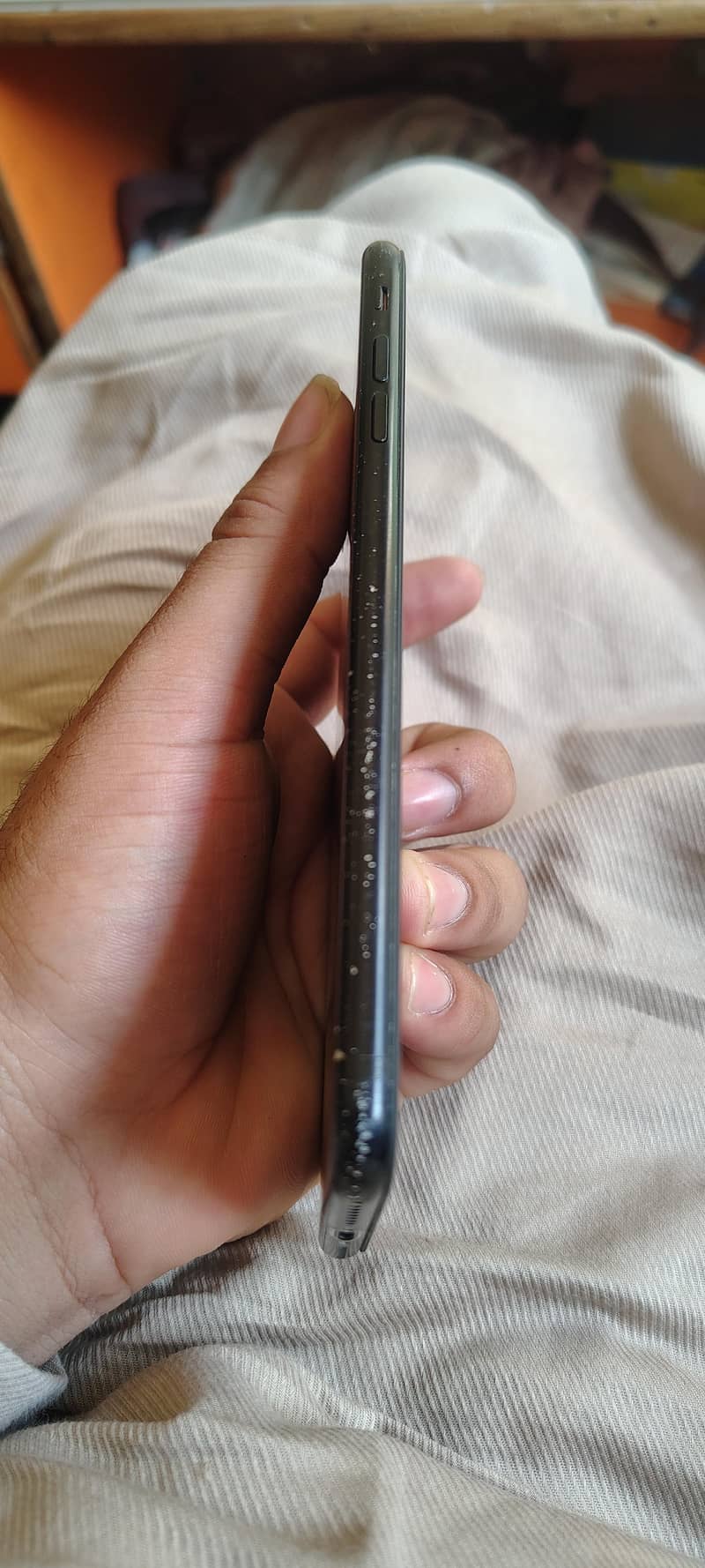 Apple iPhone 7 Plus 2