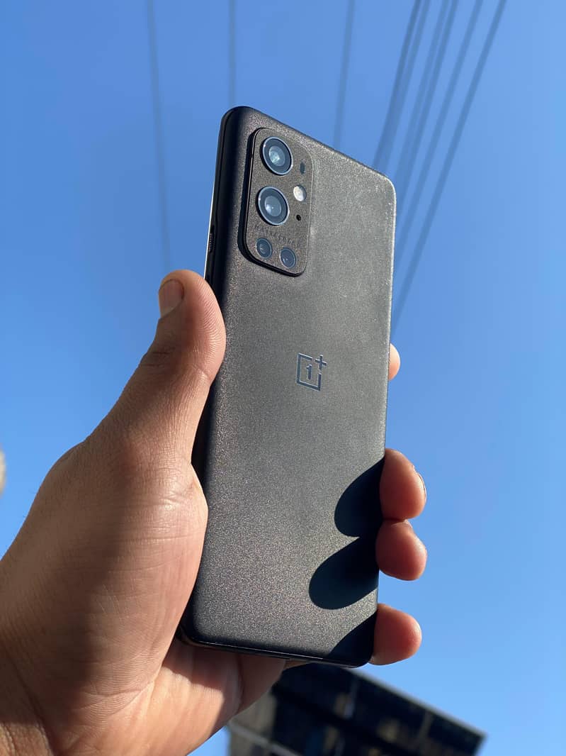 One Plus 9pro 5G 0