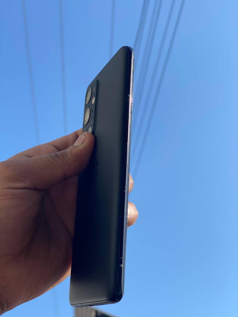 One Plus 9pro 5G 2