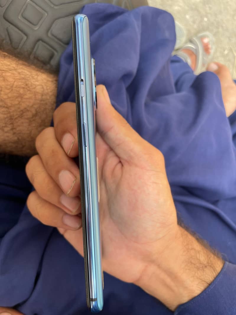 One Plus 7T 4