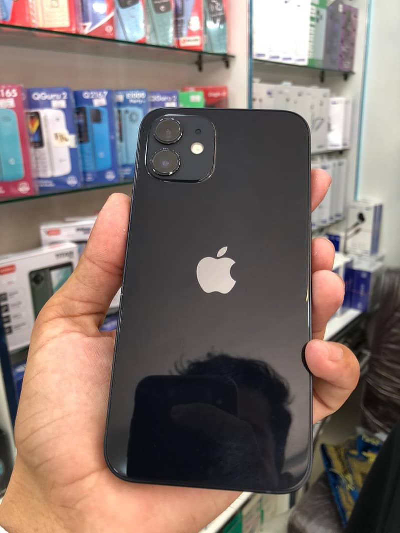 Apple iPhone 12 5